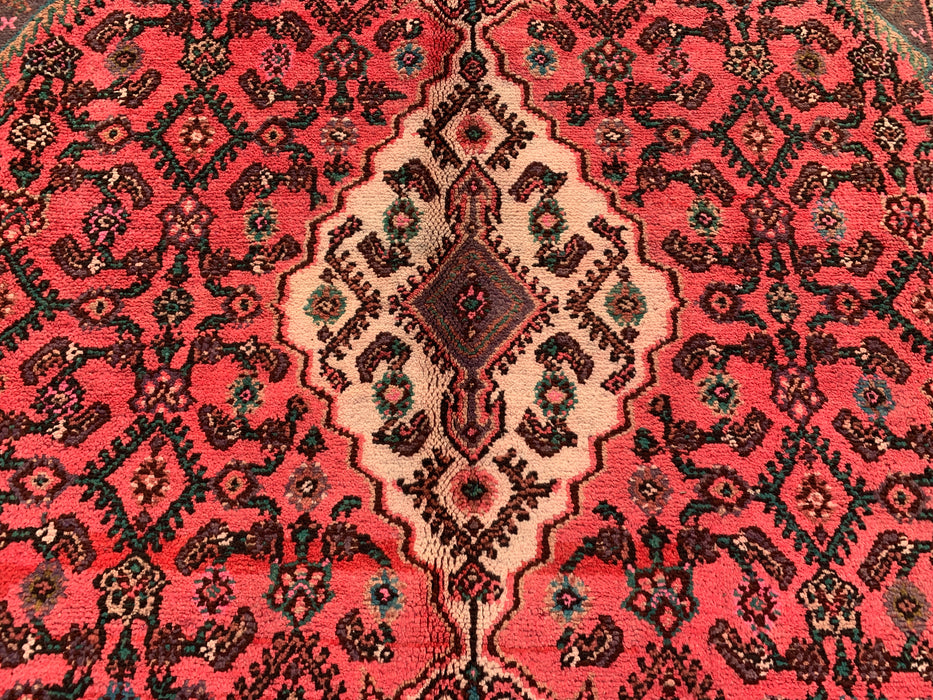 Handgemaakt Perzisch wollen vloerkleed 7x10 - Rood, ivoor & houtskool traditioneel geometrisch medaillon Perzische stijl kleed - Exacte afmeting 9'9" x 7'0" - KBHM-1033