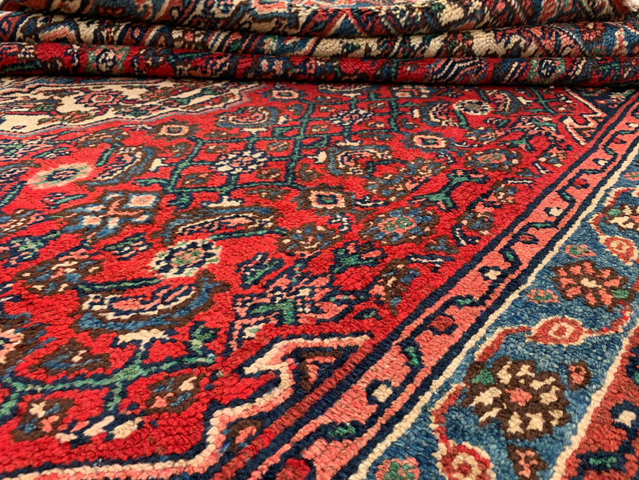 Handgemaakt Perzisch wollen vloerkleed 7x10 - Rood, blauw en ivoorkleurig traditioneel Perzisch kleed met geometrisch medaillon - Exacte afmetingen 10'5" x 7'0" - KBHM-1038