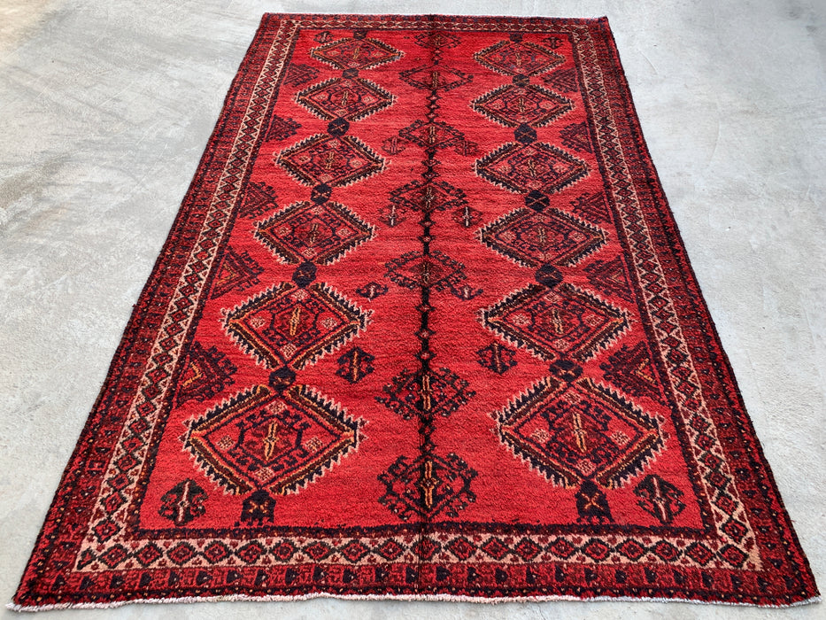 8'1 x 4'11 Handgeknoopt Perzisch wollen vloerkleed in rood, zwart & ivoor met tribaal geometrisch ruitpatroon | KBHM-1046