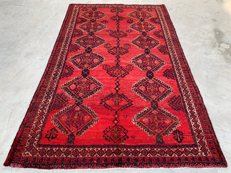 8'1 x 4'11 Handgeknoopt Perzisch wollen vloerkleed in rood, zwart & ivoor met tribaal geometrisch ruitpatroon | KBHM-1046