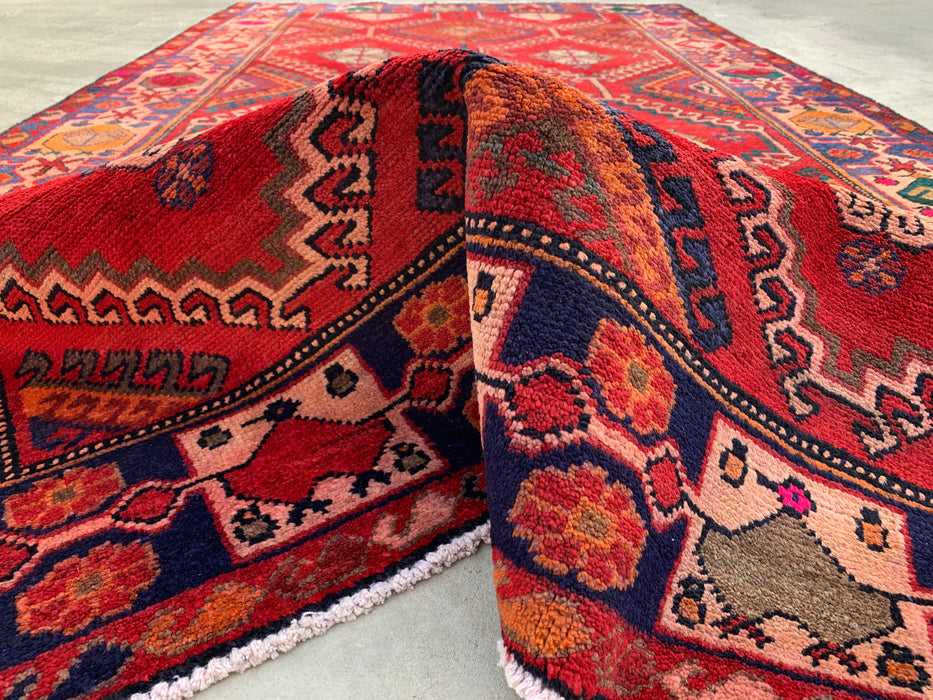 Handgemaakt Perzisch wollen vloerkleed 7x10 - Rood, marineblauw & ivoorkleurig tribaal geometrisch diamant Perzisch stijl kleed - Exacte afmetingen 9'11" x 5'6" - KBHM-1048