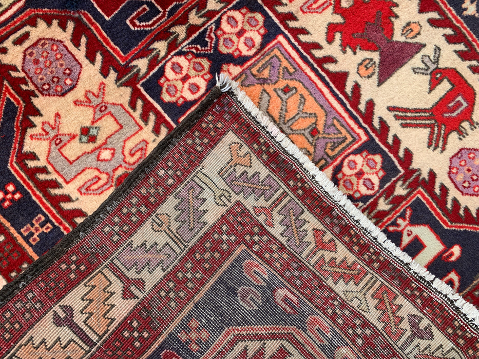 10'4 x 3'9 handgeknoopt Perzisch wollen loperkleed in rood, marineblauw en ivoor met tribaal geometrisch design | KBHM-1055