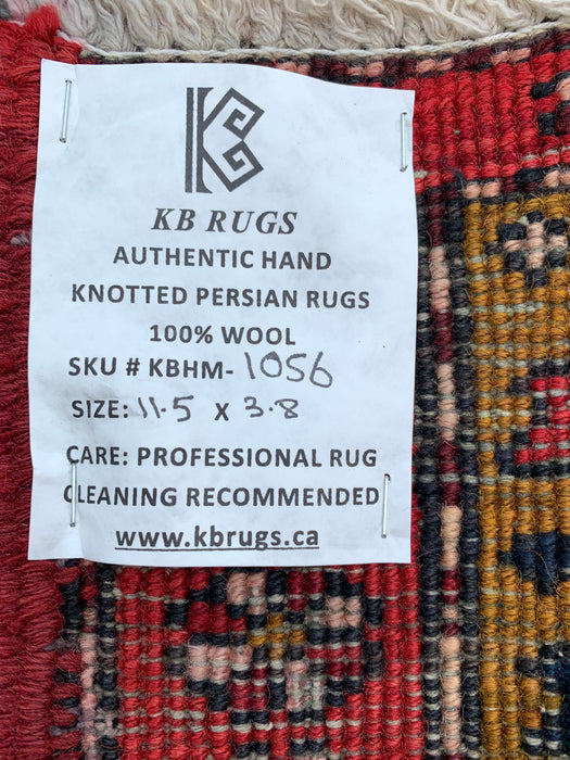 11'5 x 3'8 Handgeknoopt Perzisch wollen loperkleed in rood, marineblauw en goud met tribaal geometrisch medaillonontwerp | KBHM-1056