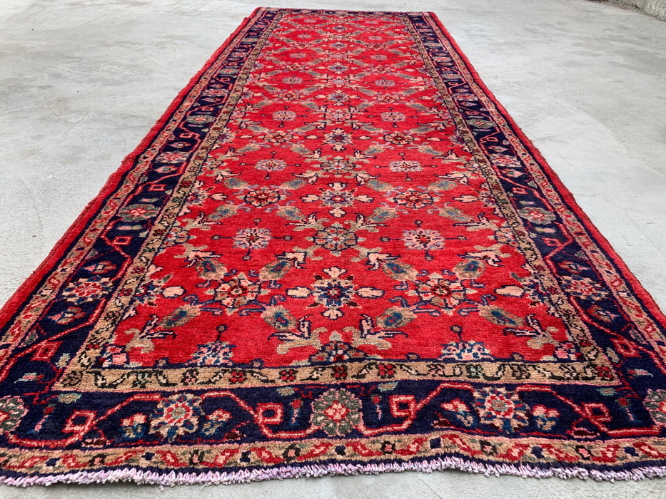 9'5 x 3'6 handgeknoopt Perzisch wollen loperkleed in rood, marineblauw & ivoor met traditioneel bloemendesign | KBHM-1057