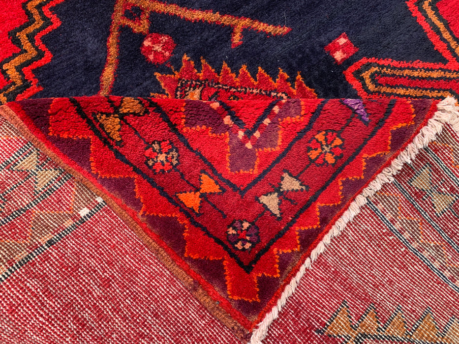 9'6 x 3'10 Handgeknoopt Perzisch wollen loperkleed in rood, marineblauw en goud met tribaal geometrisch medaillonontwerp | KBHM-1059