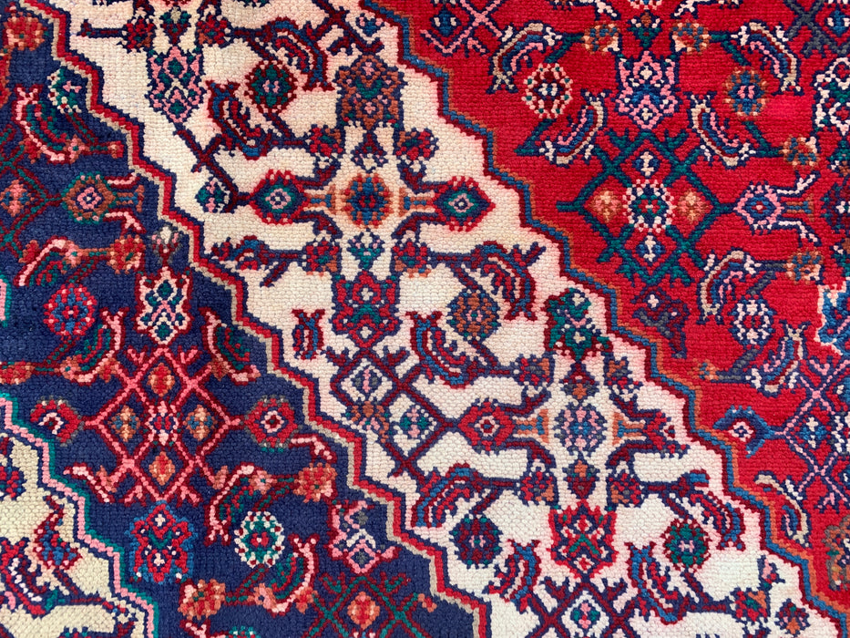 11'7 x 8'10 Handgeknoopt Perzisch wollen tapijt in rood, blauw & ivoor met traditioneel medaillonontwerp | KBHM-1061