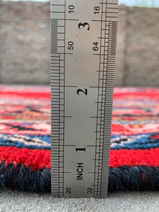 338 x 274 cm handgeknoopt Perzisch wollen tapijt in rood, blauw en ivoor met traditioneel medaillondesign | KBHM-1066