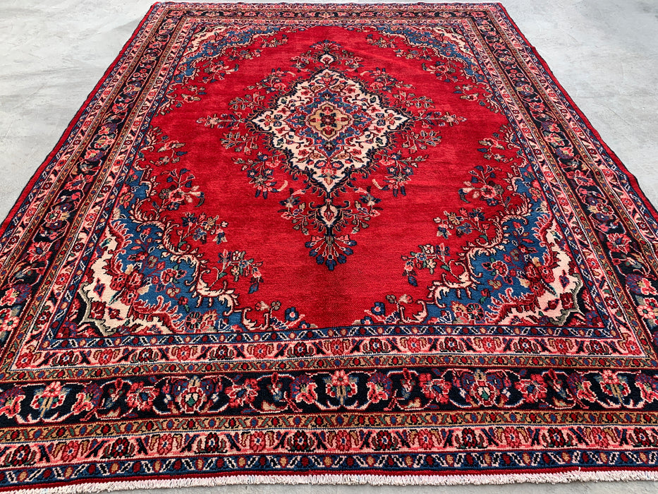 338 x 274 cm handgeknoopt Perzisch wollen tapijt in rood, blauw en ivoor met traditioneel medaillondesign | KBHM-1066