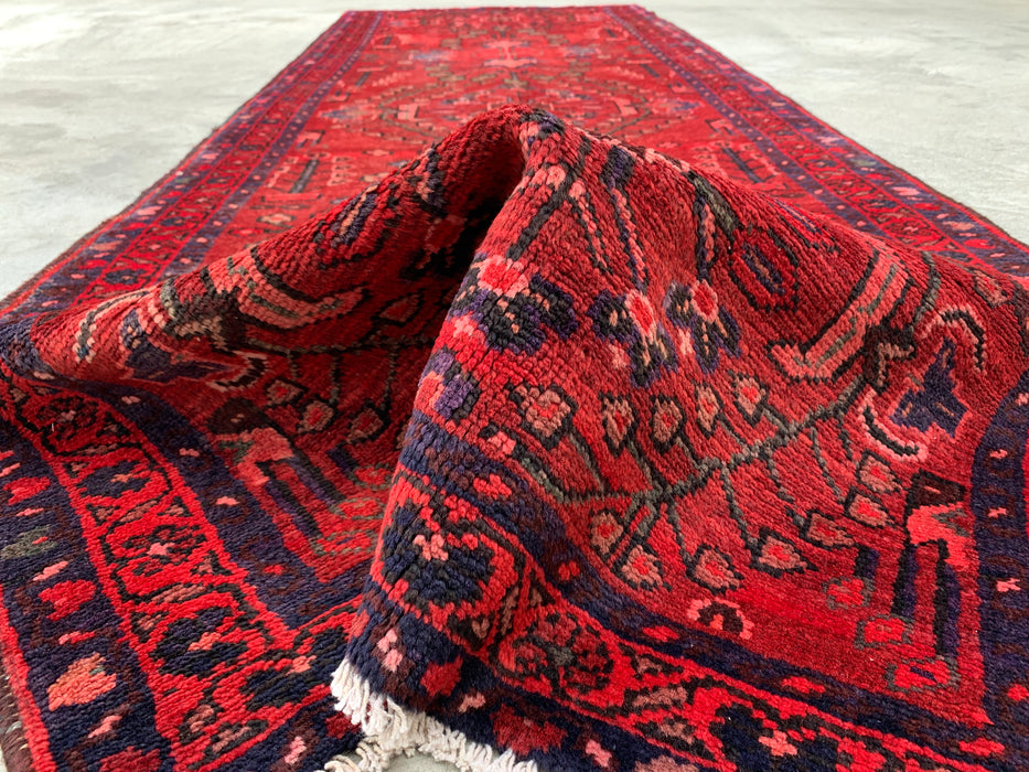 10'2 x 3'5 Handgeknoopt Perzisch wollen loperkleed in rood, marineblauw en roze met traditioneel bloemendesign | KBHM-1070