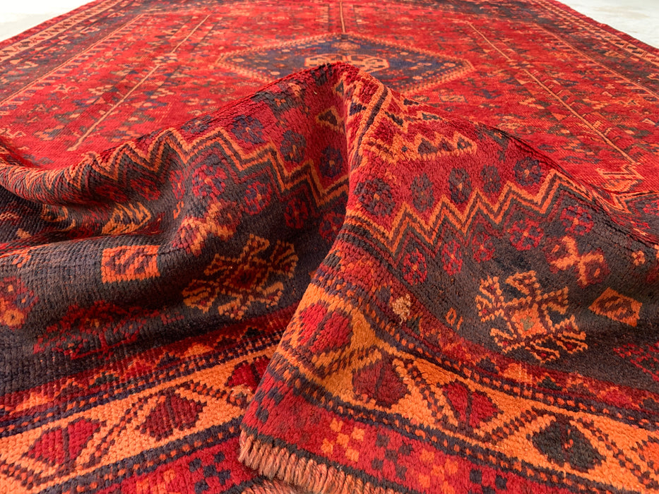 Handgemaakt Perzisch wollen vloerkleed 7x10 - Rood, marineblauw & roestkleurig tribaal medaillon Perzisch stijl kleed - Exacte afmeting 9'9" x 6'6" - KBHM-1095