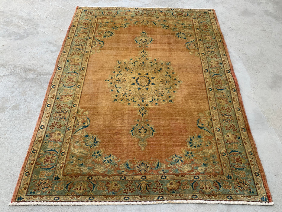 KBHM-1098 Handgeknoopt Perzisch wollen tapijt – 152 x 114 cm – Beige, lichtblauw & zacht goud traditioneel medaillontapijt