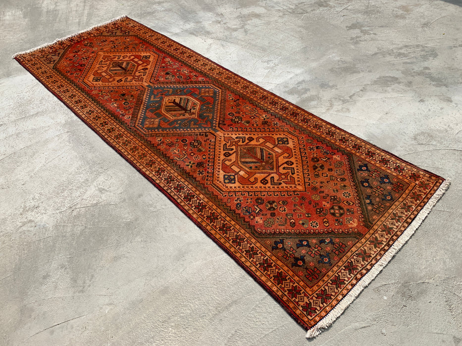 KB Rugs kbhm-1108 Handgeknoopt Perzisch wollen loperkleed – 310 x 109 cm Roest, Blauw & Ivoor Geometrisch Tribaal Design