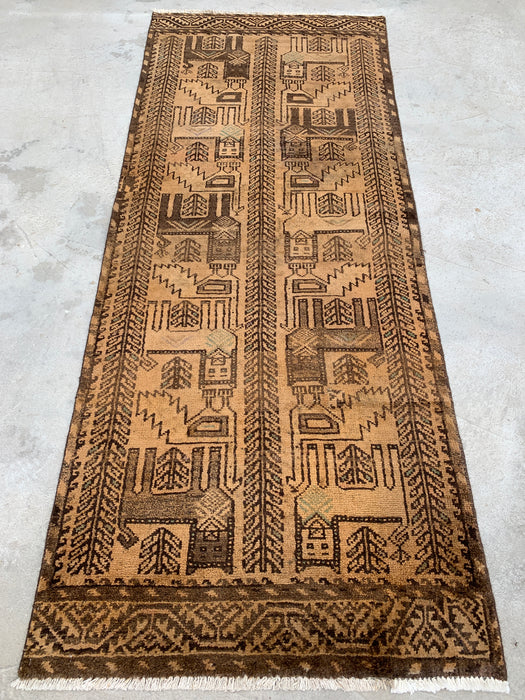 208 x 81 cm handgeknoopt Perzisch wollen loperkleed in beige, bruin & taupe met tribaal figuurlijk ontwerp | KBHM-1113