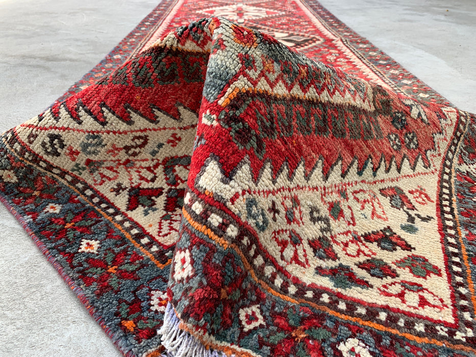 KBHM-1129 Handgeknoopt Perzisch wollen loper-tapijt – 307 cm x 99 cm Rood, ivoor & blauw stammenmedaillon loper