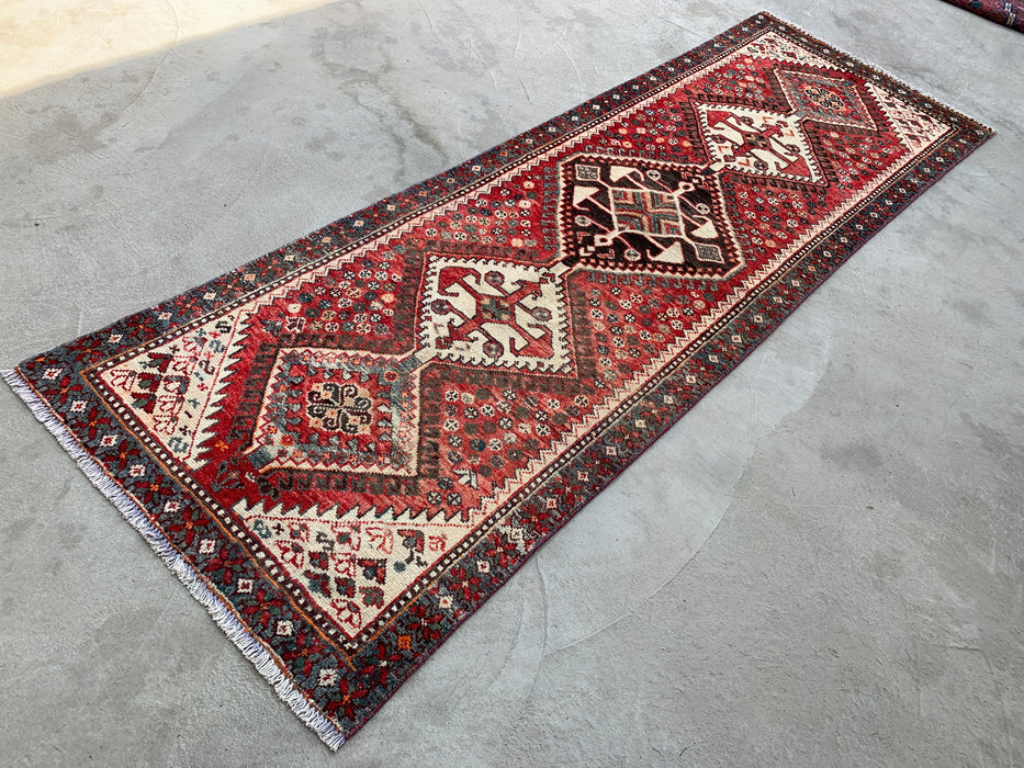 KBHM-1129 Handgeknoopt Perzisch wollen loper-tapijt – 307 cm x 99 cm Rood, ivoor & blauw stammenmedaillon loper