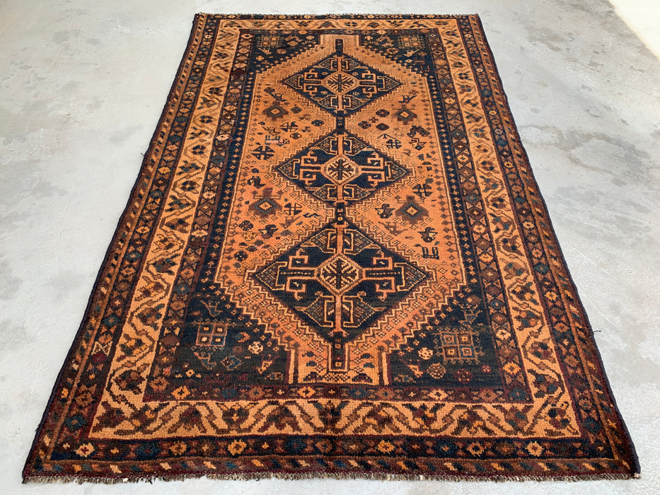 KBHM-1130 Handgeknoopt Perzisch wollen tapijt – 236 cm x 155 cm Beige, blauw & bruin tribaal geometrisch vloerkleed
