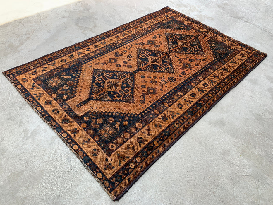 KBHM-1130 Handgeknoopt Perzisch wollen tapijt – 236 cm x 155 cm Beige, blauw & bruin tribaal geometrisch vloerkleed