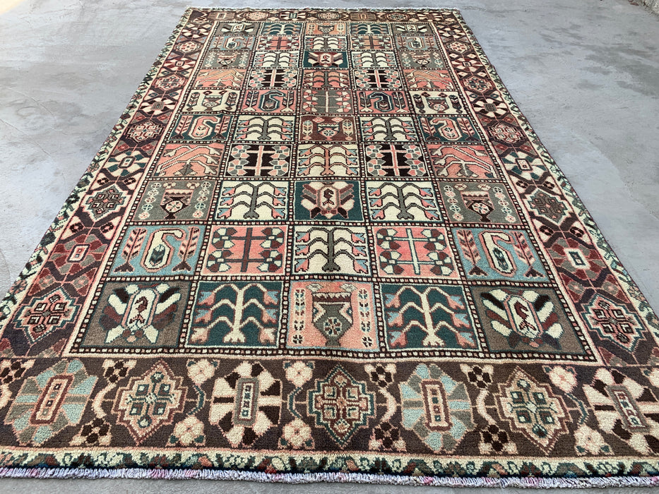 9'8 x 5'6 handgeknoopt Perzisch wollen tapijt in ivoor, taupe, teal & blush met traditioneel paneelontwerp | KBHM-1137
