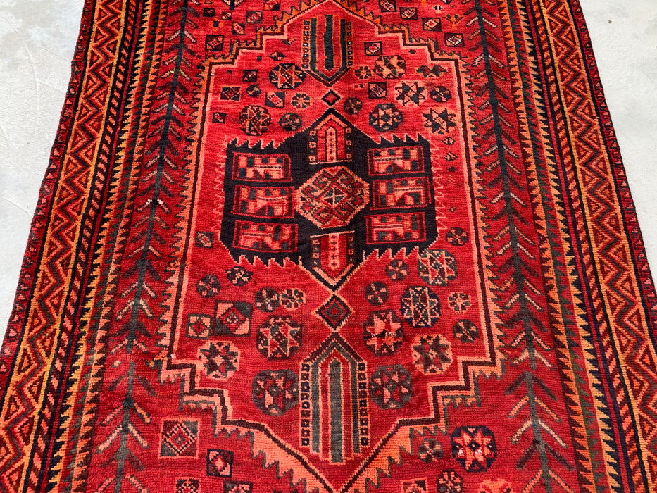 KBHM-1142 Handgeknoopt Perzisch wollen tapijt – 262 x 150 cm Rood, roestbruin & marineblauw tribaal geometrisch vloerkleed