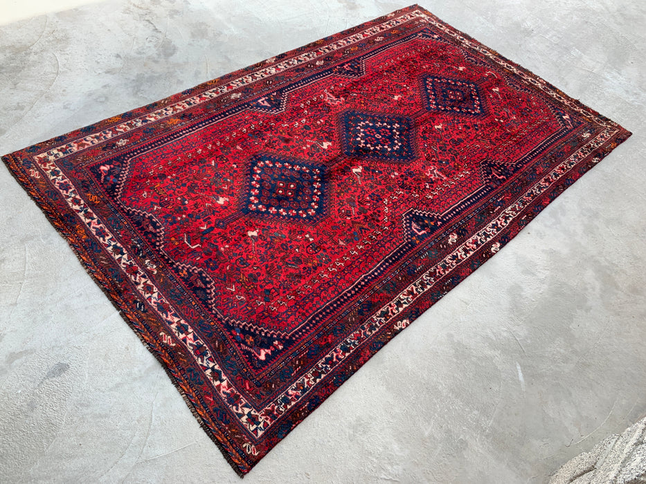 Handgeweven Perzisch wollen karpet 7x10 - Traditioneel Perzisch tapijt met medaillon in rood, marineblauw & ivoor - Exacte afmeting 310 cm x 188 cm (10'2" x 6'2") - KBHM-1143