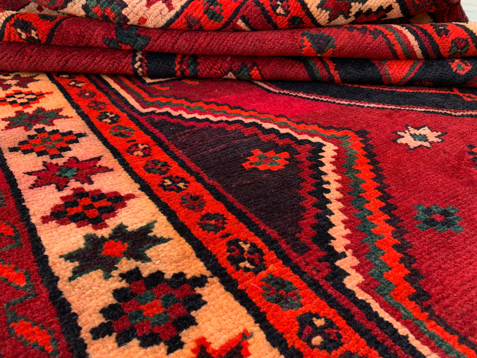 KBHM-1147 Handgeknoopt Perzisch wollen tapijt – 279 cm x 145 cm Rood, zwart & ivoorkleurig tribaal geometrisch vloerkleed