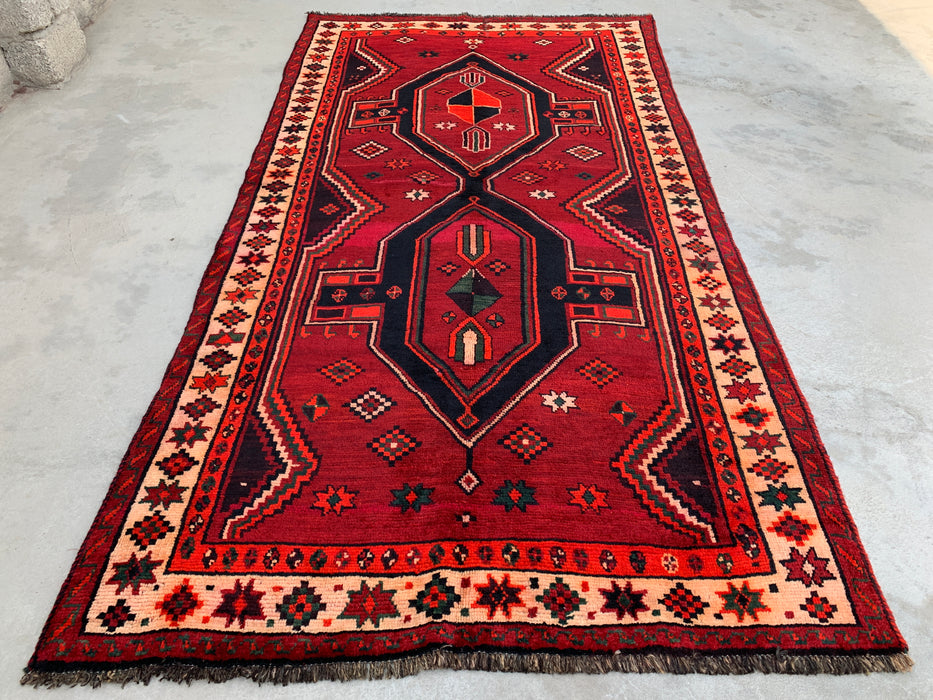 KBHM-1147 Handgeknoopt Perzisch wollen tapijt – 279 cm x 145 cm Rood, zwart & ivoorkleurig tribaal geometrisch vloerkleed