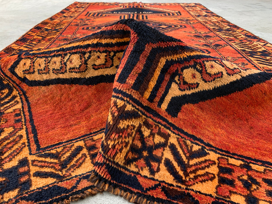 KBHM-1156 Handgeknoopt Perzisch wollen vloerkleed – 259 x 142 cm Roest, oranje & marineblauw tribaal geometrisch vloerkleed