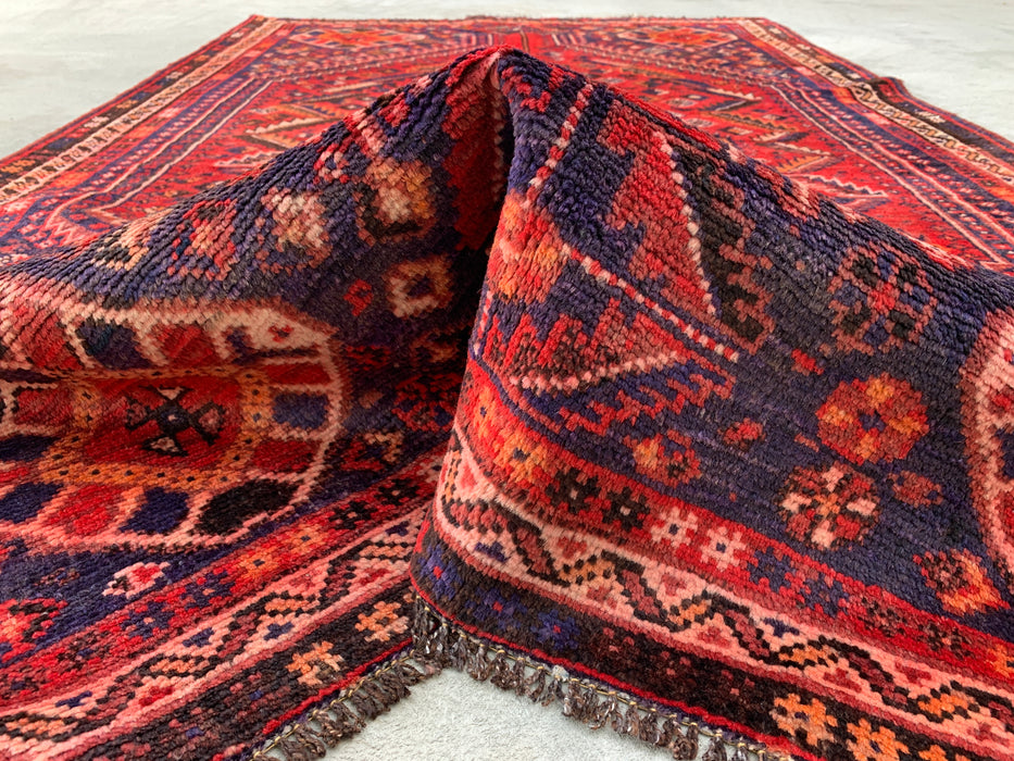 Handgeknoopt Perzisch wollen tapijt – 246 x 150 cm Rood & Marineblauw tribaal medaillon vloerkleed | KBHM-1162