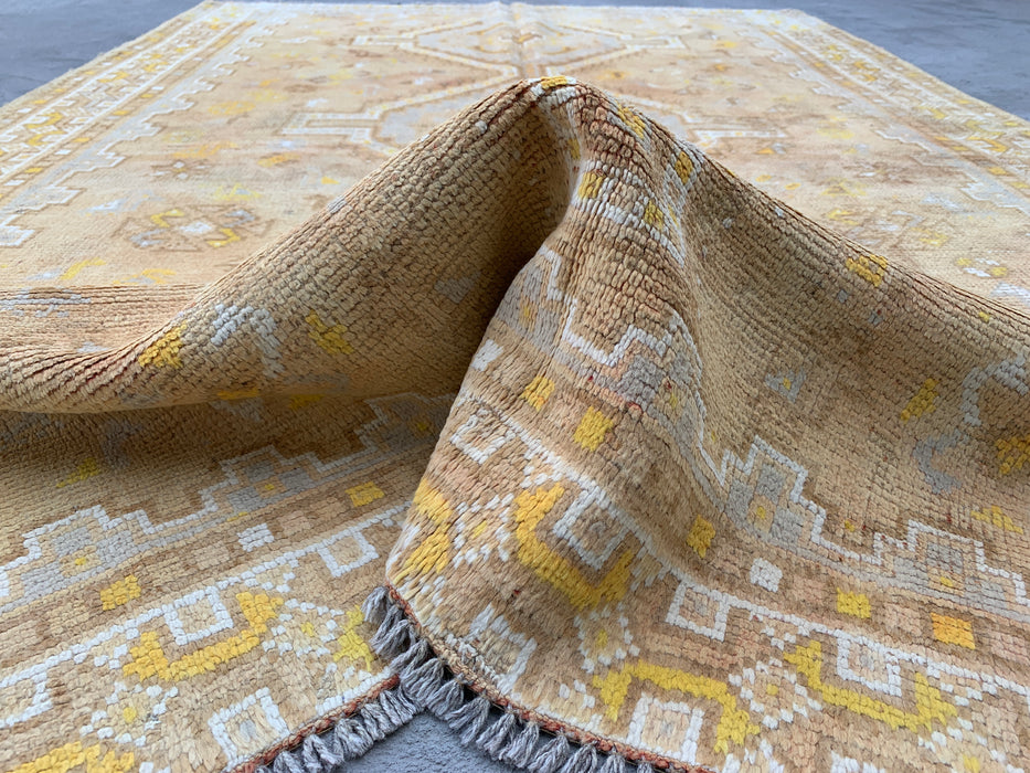 Handgeknoopt Perzisch wollen vloerkleed 239 x 155 cm, beige, ivoor & zachtgeel tribaal medaillon karpet - KBHM-1173
