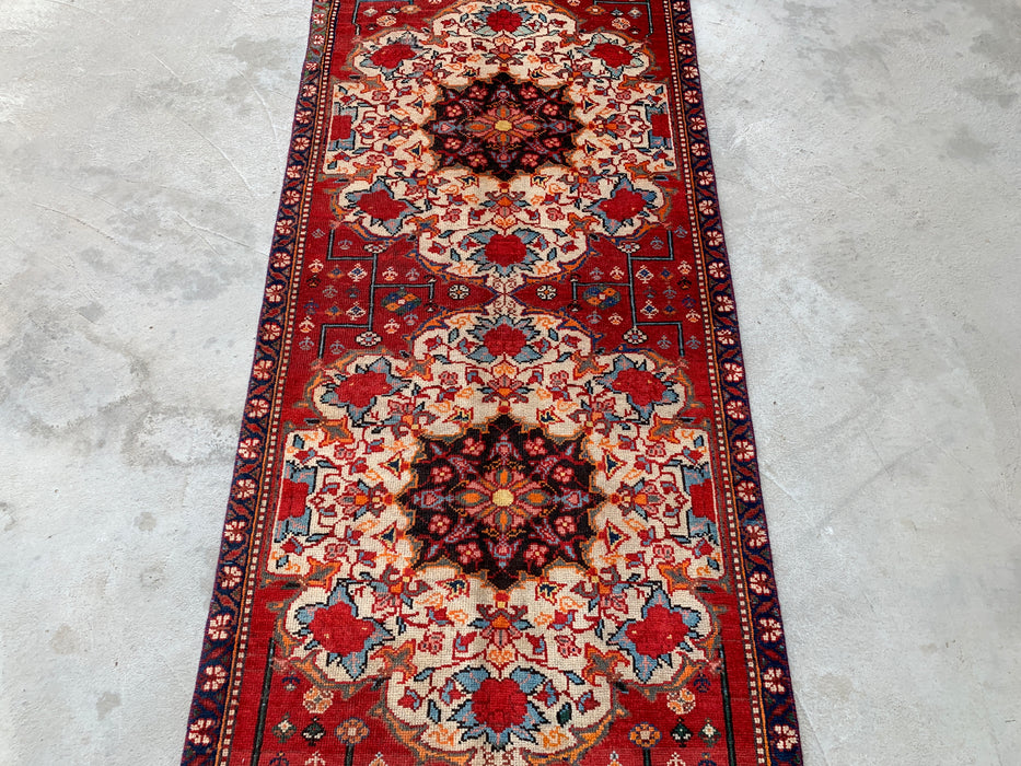 KBHM-1183 Handgeknoopt Perzisch wollen loper tapijt – 305 x 99 cm Rood, Ivoor & Marineblauw Traditionele bloemenloper