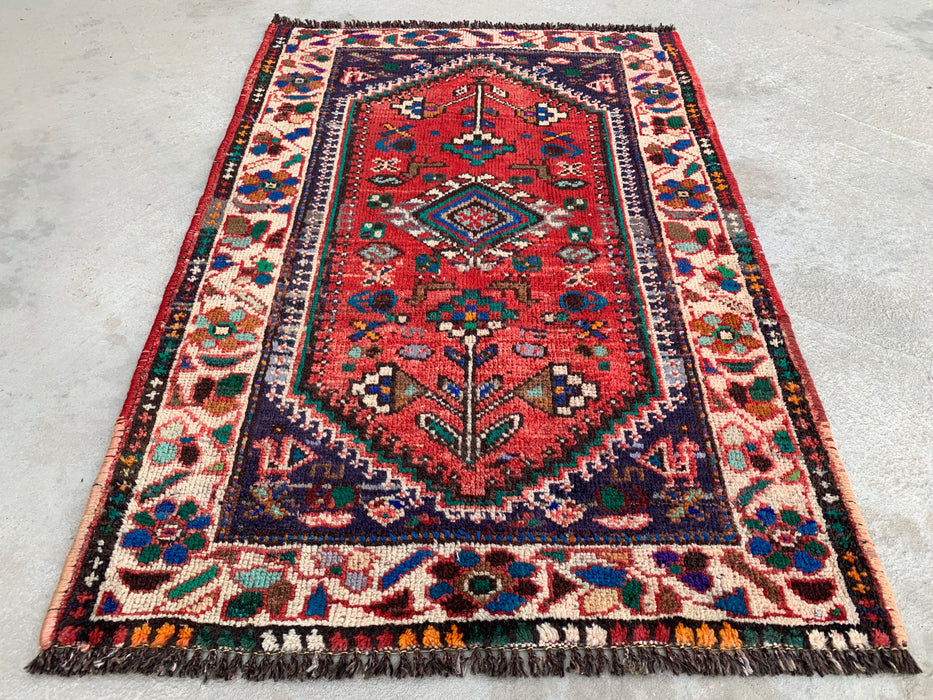 Met de hand geknoopt Perzisch wollen tapijt 3'7 x 2'6 Rood Ivoor Tribaal accentkleed - KBHM-1189