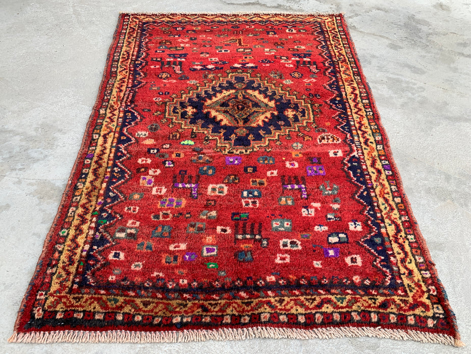 Handgeknoopt Perzisch wollen vloerkleed 117 x 84 cm Rood, Marineblauw & Ivoor Tribaal accentkleed - KBHM-1192