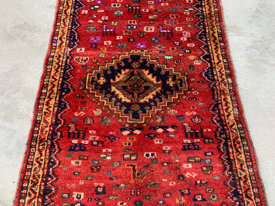 Handgeknoopt Perzisch wollen vloerkleed 117 x 84 cm Rood, Marineblauw & Ivoor Tribaal accentkleed - KBHM-1192