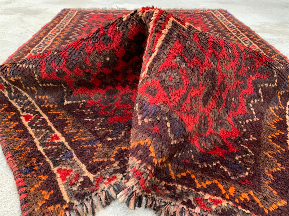 Handgeknoopt Perzisch wollen tapijt 4'2 x 2'6 Rood, bruin & ivoor tribaal accentkleed - KBHM-1193