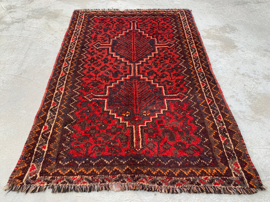 Handgeknoopt Perzisch wollen tapijt 4'2 x 2'6 Rood, bruin & ivoor tribaal accentkleed - KBHM-1193