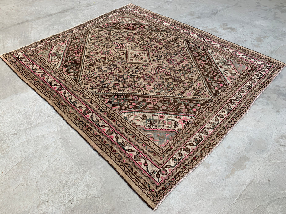 KBHM-1209 Handgeknoopt Perzisch wollen tapijt – 307 cm x 262 cm – Beige, bruin & zachtroze