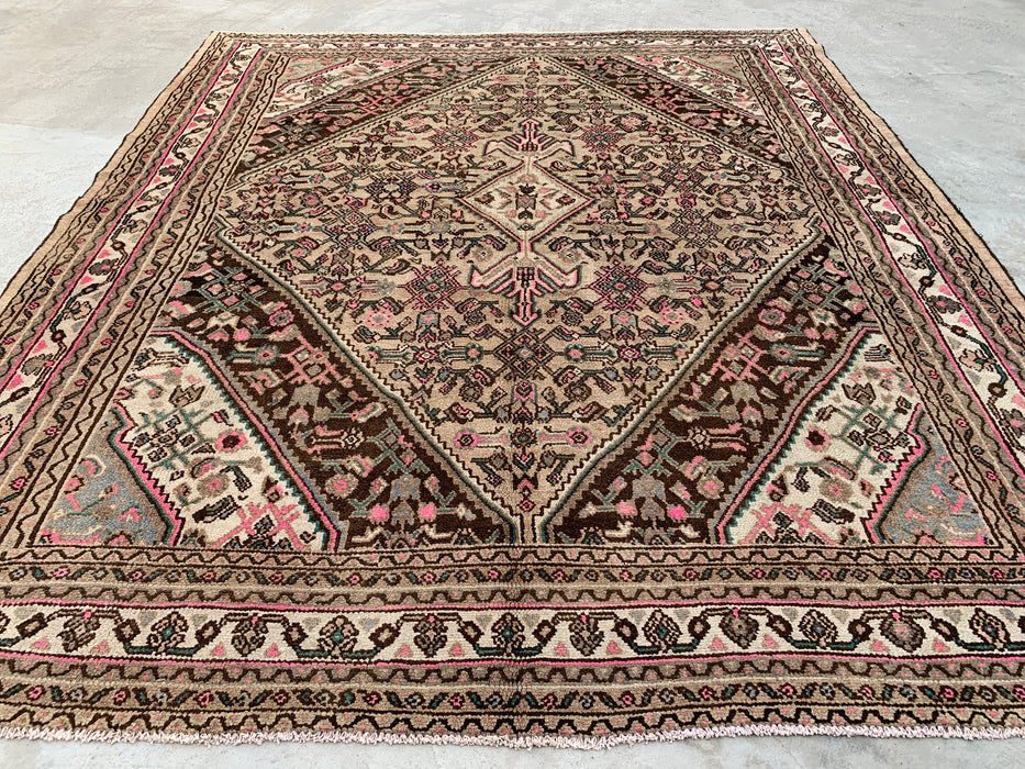 KBHM-1209 Handgeknoopt Perzisch wollen tapijt – 307 cm x 262 cm – Beige, bruin & zachtroze