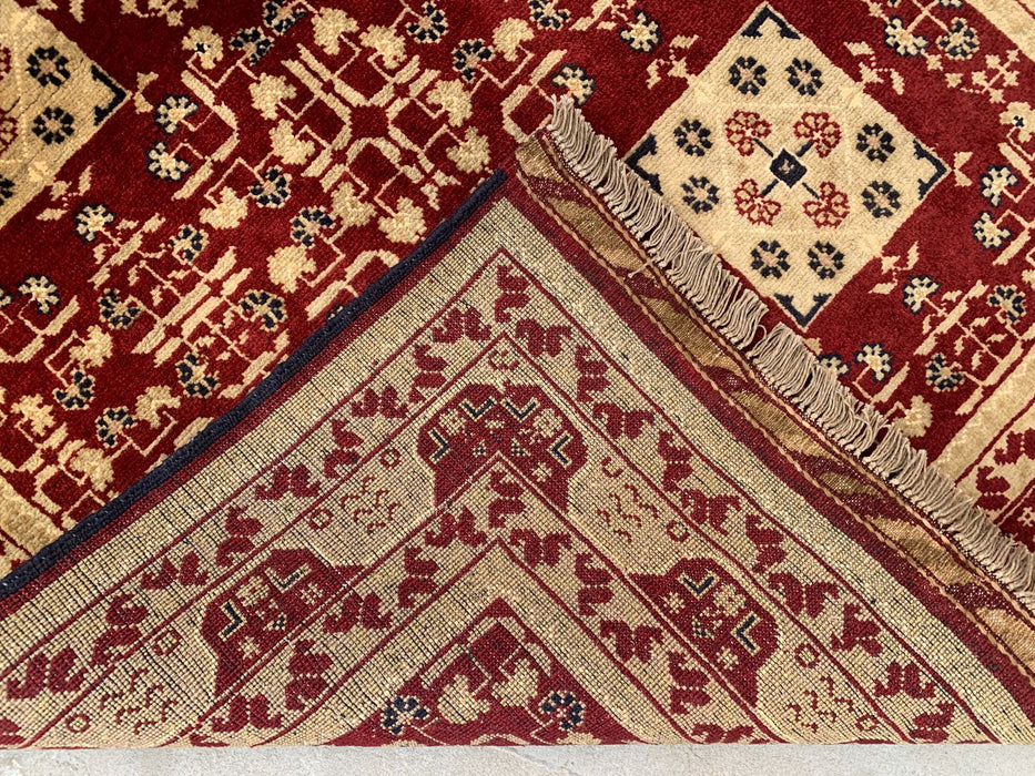 Handgeknoopt Chobi wollen tapijt 152 x 99 cm Rood Ivoor geometrisch vloerkleed - KBHM-1210