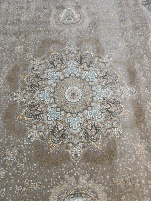 Luxe machinaal geweven Perzisch tapijt – Zilvergrijs / Zachtblauw medaillon – 215 x 305 cm