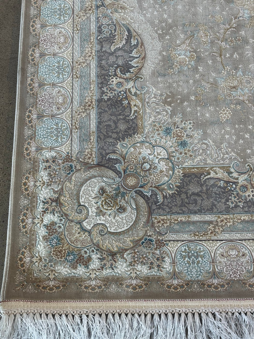 Luxe machinaal geweven Perzisch tapijt – Zilvergrijs / Zachtblauw medaillon – 215 x 305 cm