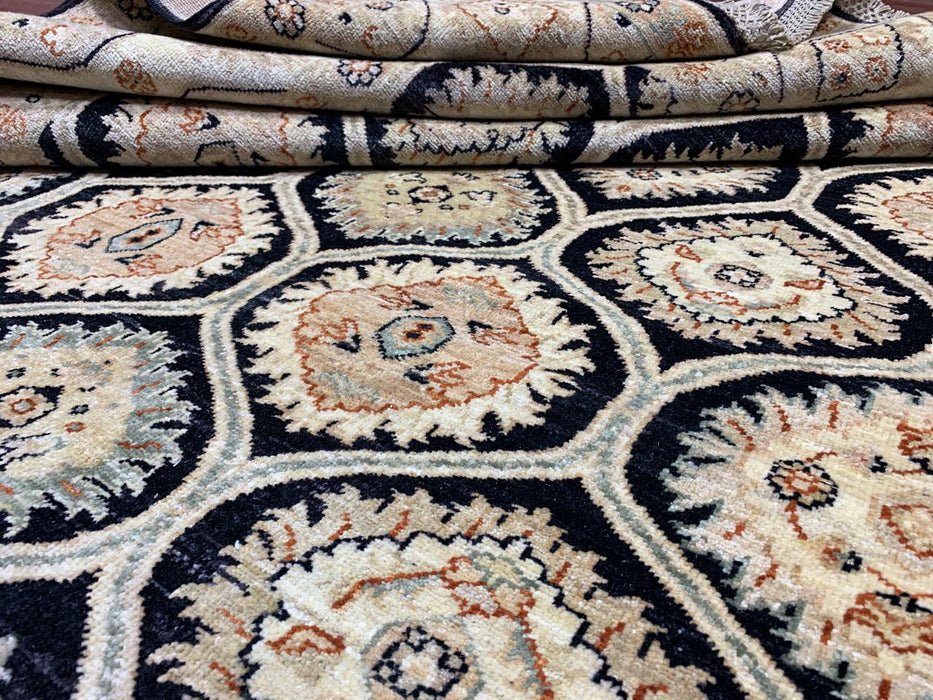 Handgeknoopt wollen vloerkleed 200 x 290 cm – Zwart veld met ivoorkleurige/beige rand