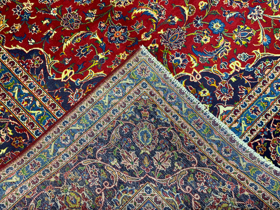 10'1" × 12'10" Handgeknoopt wollen vloerkleed – Perzisch rood medaillon met marineblauwe rand