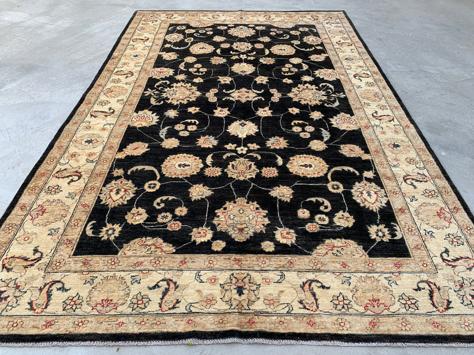 10'4 x 6'8 handgeknoopt Peshawari Chobi wollen tapijt - Zwart traditioneel bloemmotief karpet - KBHM-538