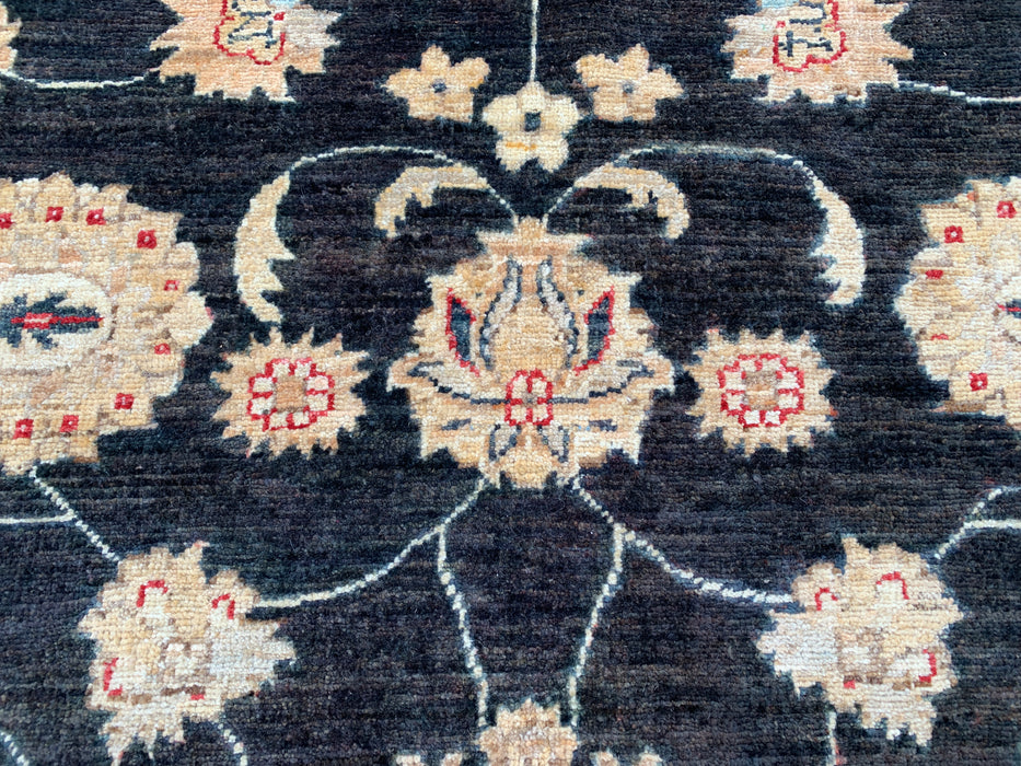 10'4 x 6'8 handgeknoopt Peshawari Chobi wollen tapijt - Zwart traditioneel bloemmotief karpet - KBHM-538