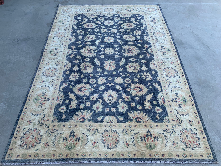 8'1 x 5'7 Hand-Knotted Peshawari Chobi Wool Rug - Blue Traditional Floral Area Rug - KBHM-547