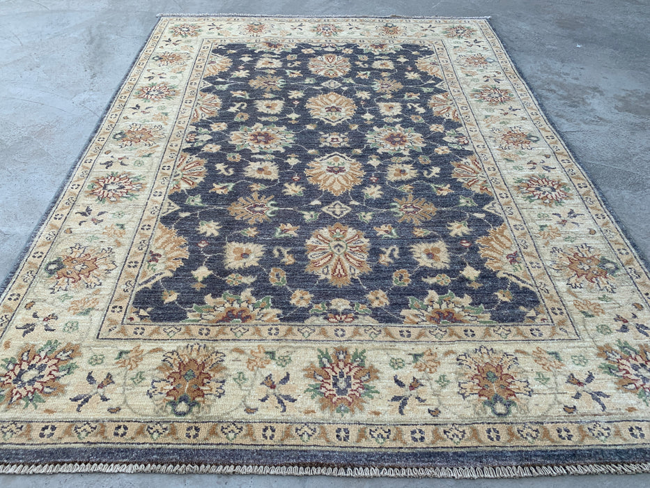 6'7 x 4'11 Hand-Knotted Peshawari Chobi Wool Rug - Gray Traditional Floral Area Rug - KBHM-585