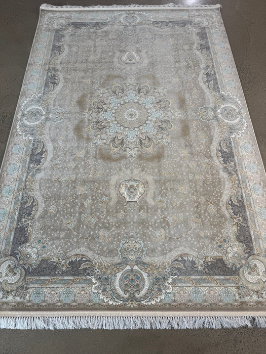Luxe machinaal geweven Perzisch tapijt – Zilvergrijs / Zachtblauw medaillon – 215 x 305 cm