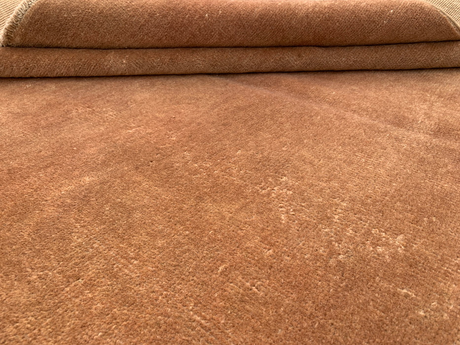 Handgemaakt Perzisch wollen vloerkleed 7x10 - Effen bruin minimalistisch Chobi-stijl vloerkleed - Exacte afmeting 9'4" x 6'7" - KBHM-619