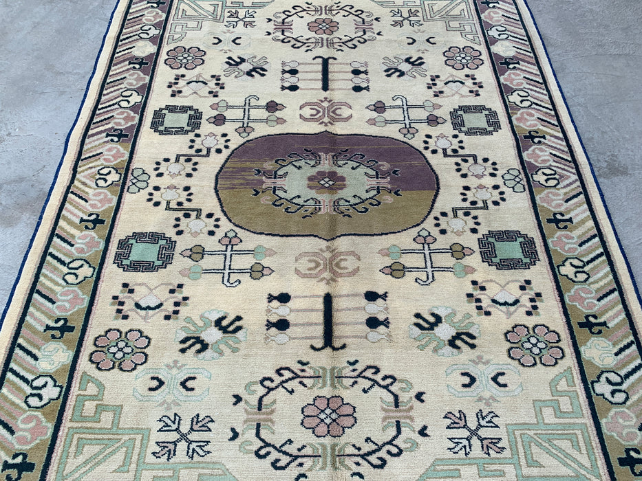 198 x 150 cm handgeknoopt Peshawari Chobi wollen tapijt - Ivoor kleurig geometrisch tribaal vloerkleed - KBHM-630