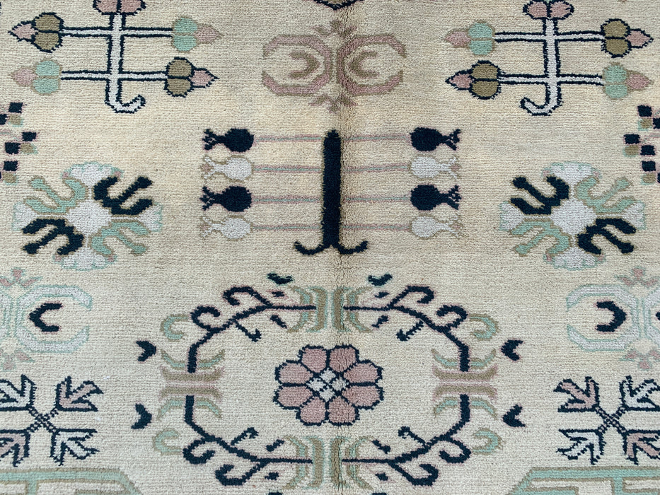 198 x 150 cm handgeknoopt Peshawari Chobi wollen tapijt - Ivoor kleurig geometrisch tribaal vloerkleed - KBHM-630